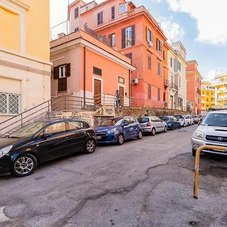 Apartment Vicolo Sereno *